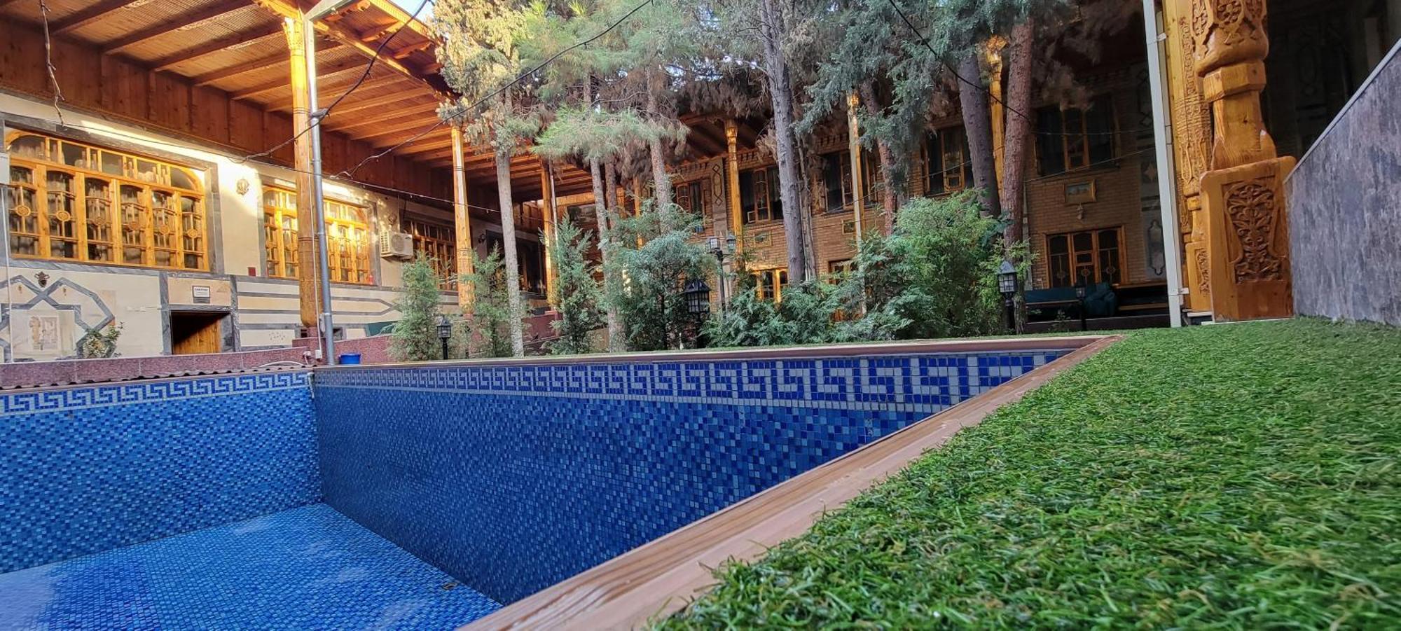 Hotel Kamila Samarkand Exterior photo